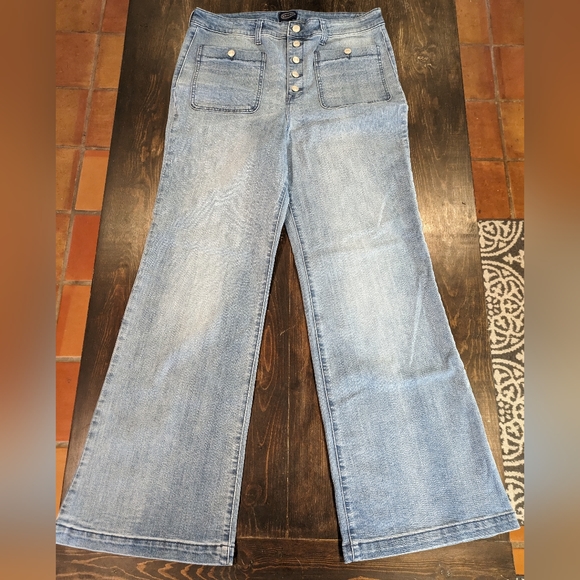 Ryan High Rise Button Fly Wide Leg Crop Jeans main image 1
